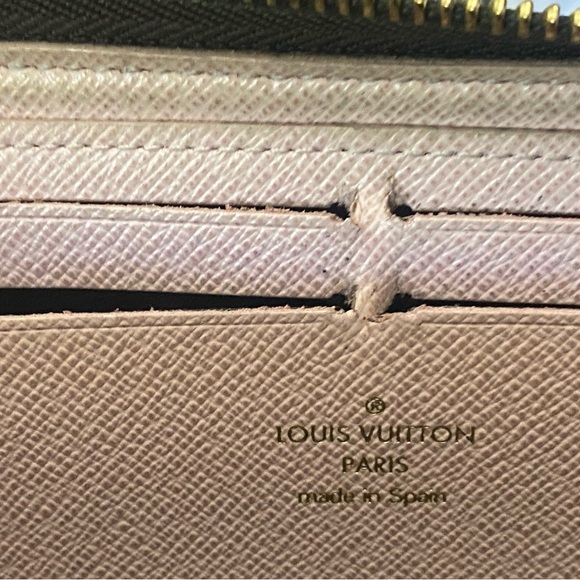 Louis Vuitton Brown Monogram Clemence Wallet - Picture 2 of 5
